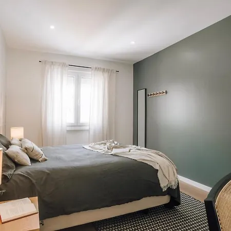 Arne - 3 Bedrooms In Alvalade