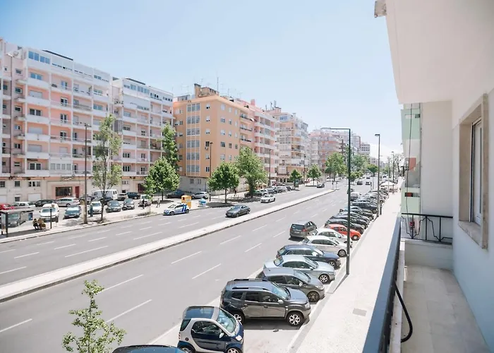 Apartament Arne - 3 Bedrooms In Alvalade