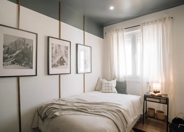 Arne - 3 Bedrooms In Alvalade *