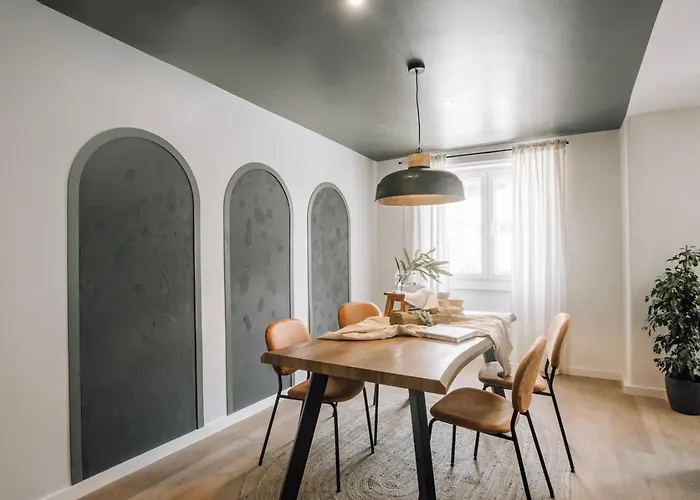 Arne - 3 Bedrooms In Alvalade Apartament