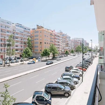 شقة Arne - 3 Bedrooms In Alvalade